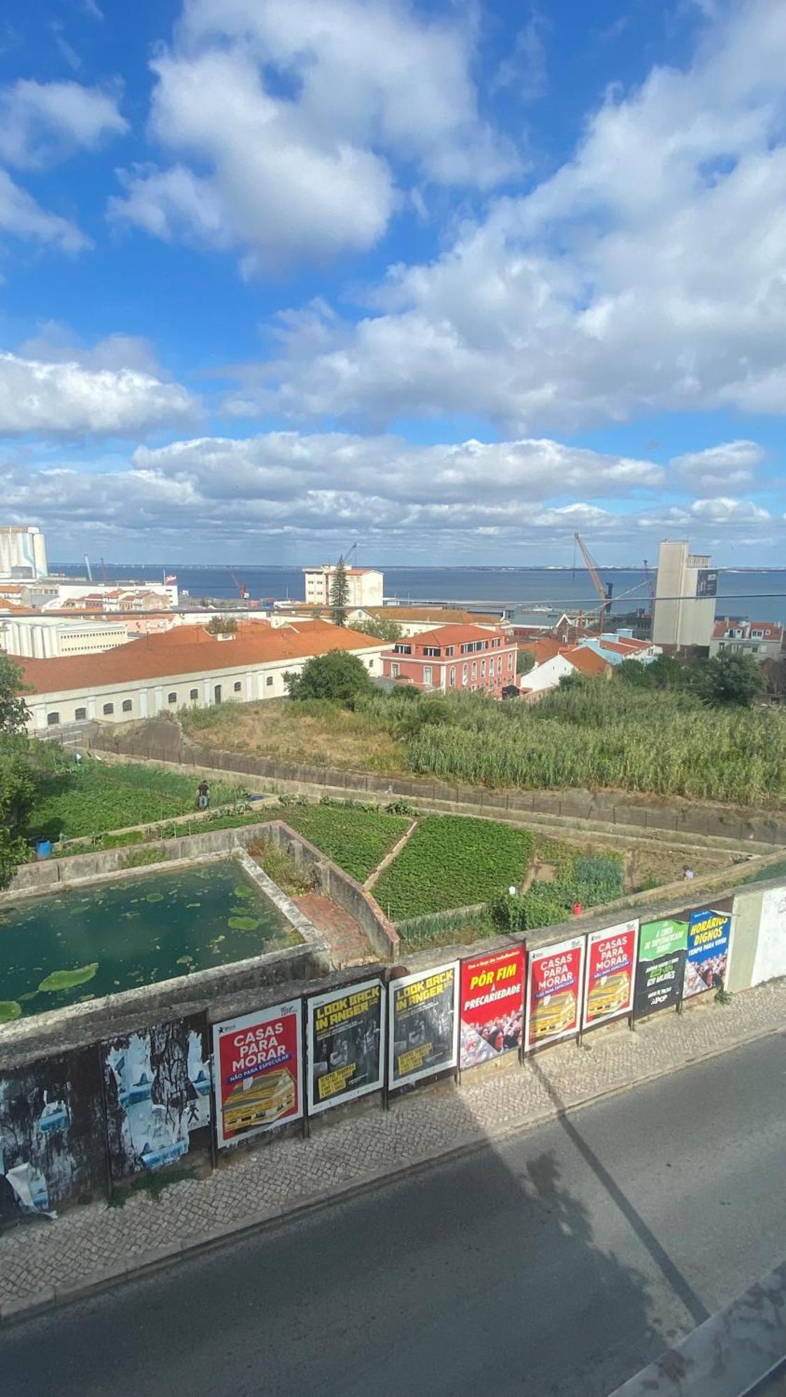 Lisbon, T2 Renewed Duplex With River View, Beato, Lisbon Luaran gambar