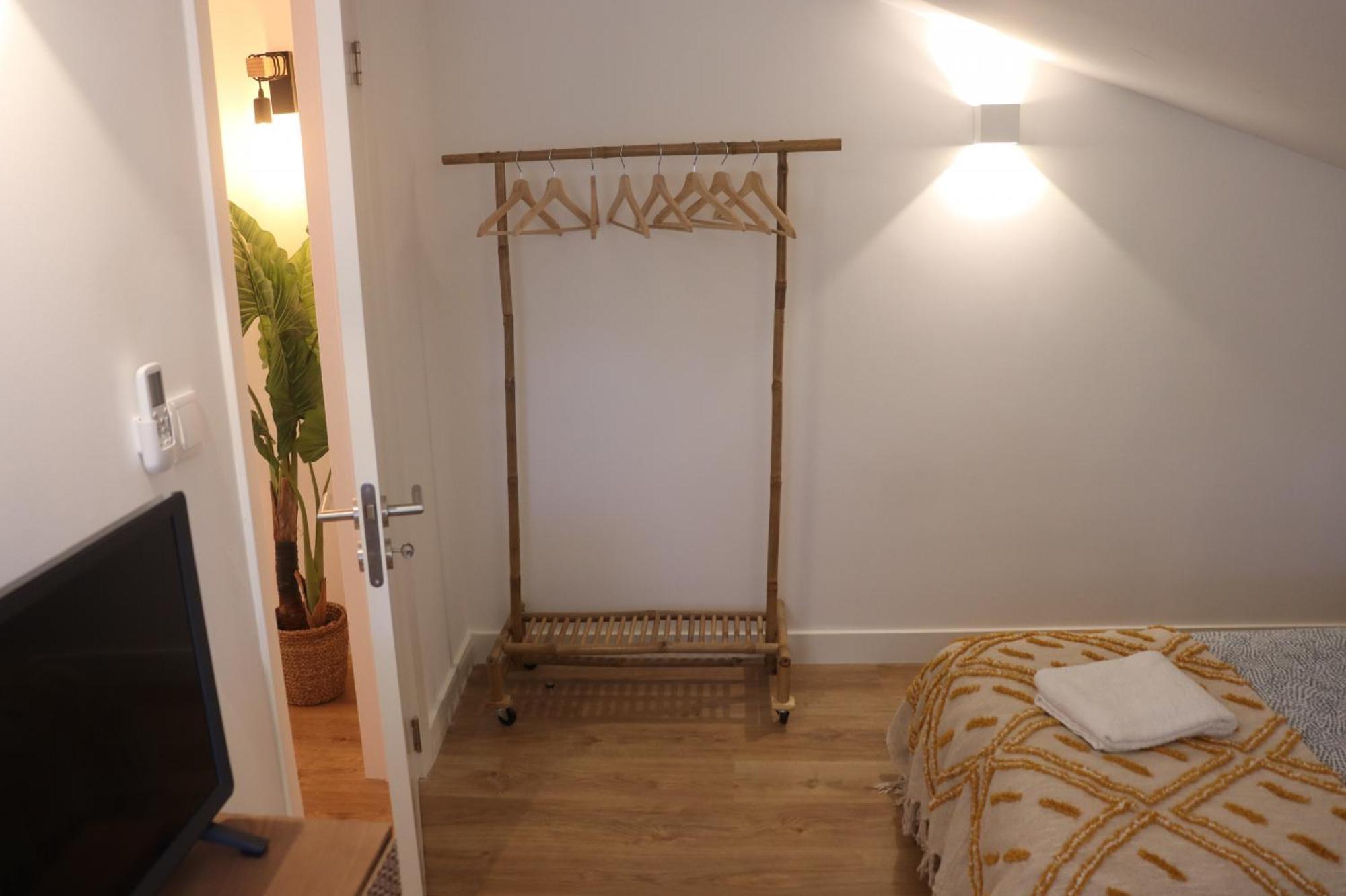 Lisbon, T2 Renewed Duplex With River View, Beato, Lisbon Luaran gambar