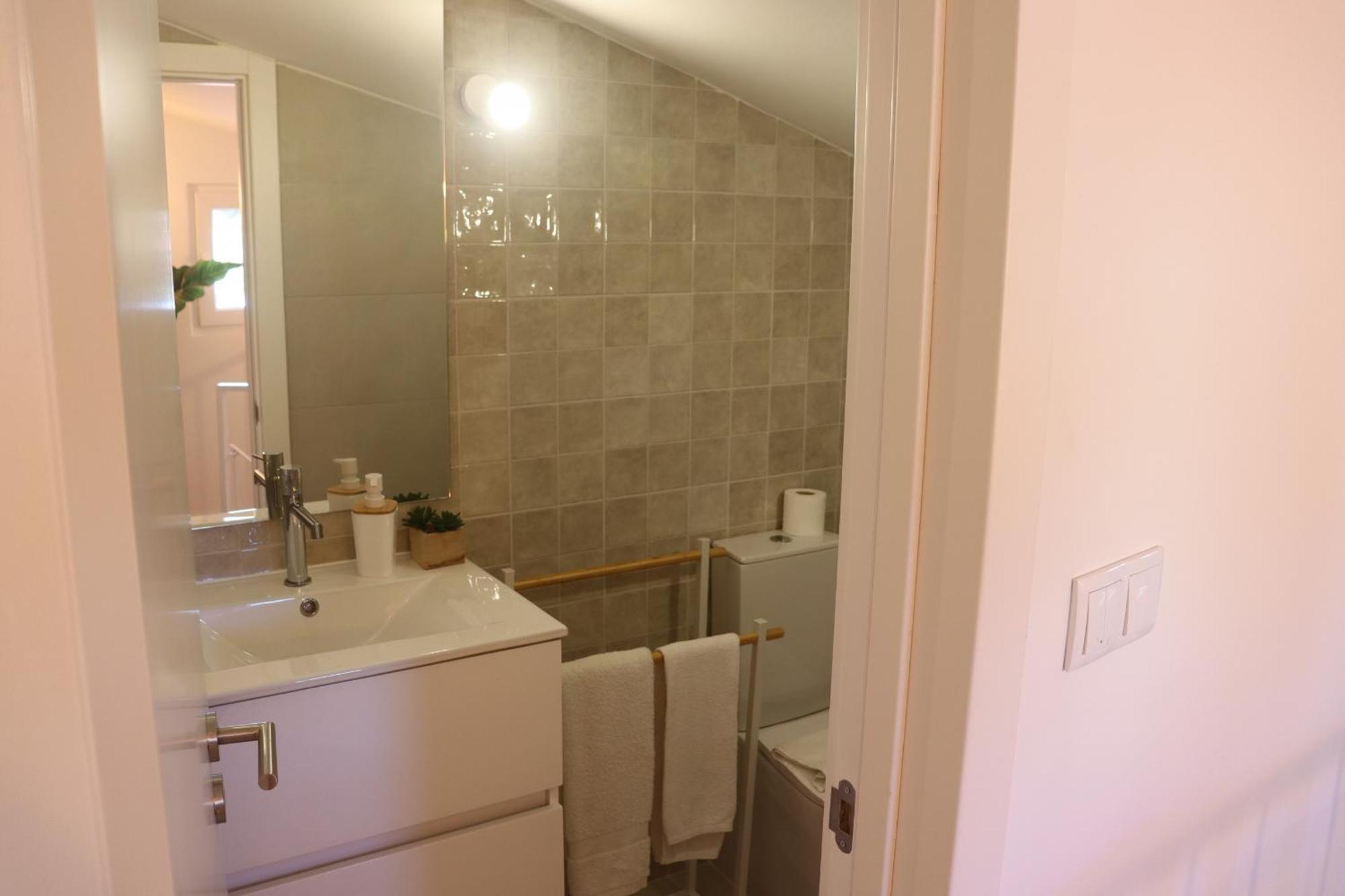 Lisbon, T2 Renewed Duplex With River View, Beato, Lisbon Luaran gambar